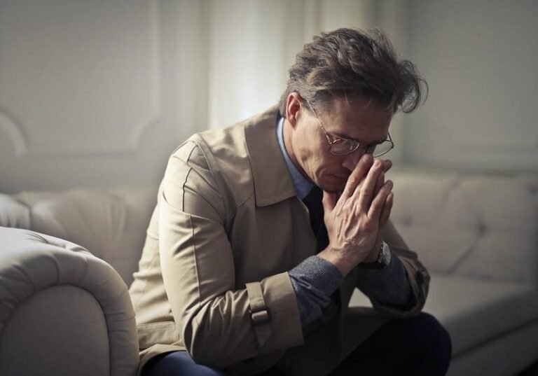 How to Stop Suicidal Thoughts — Talkspace